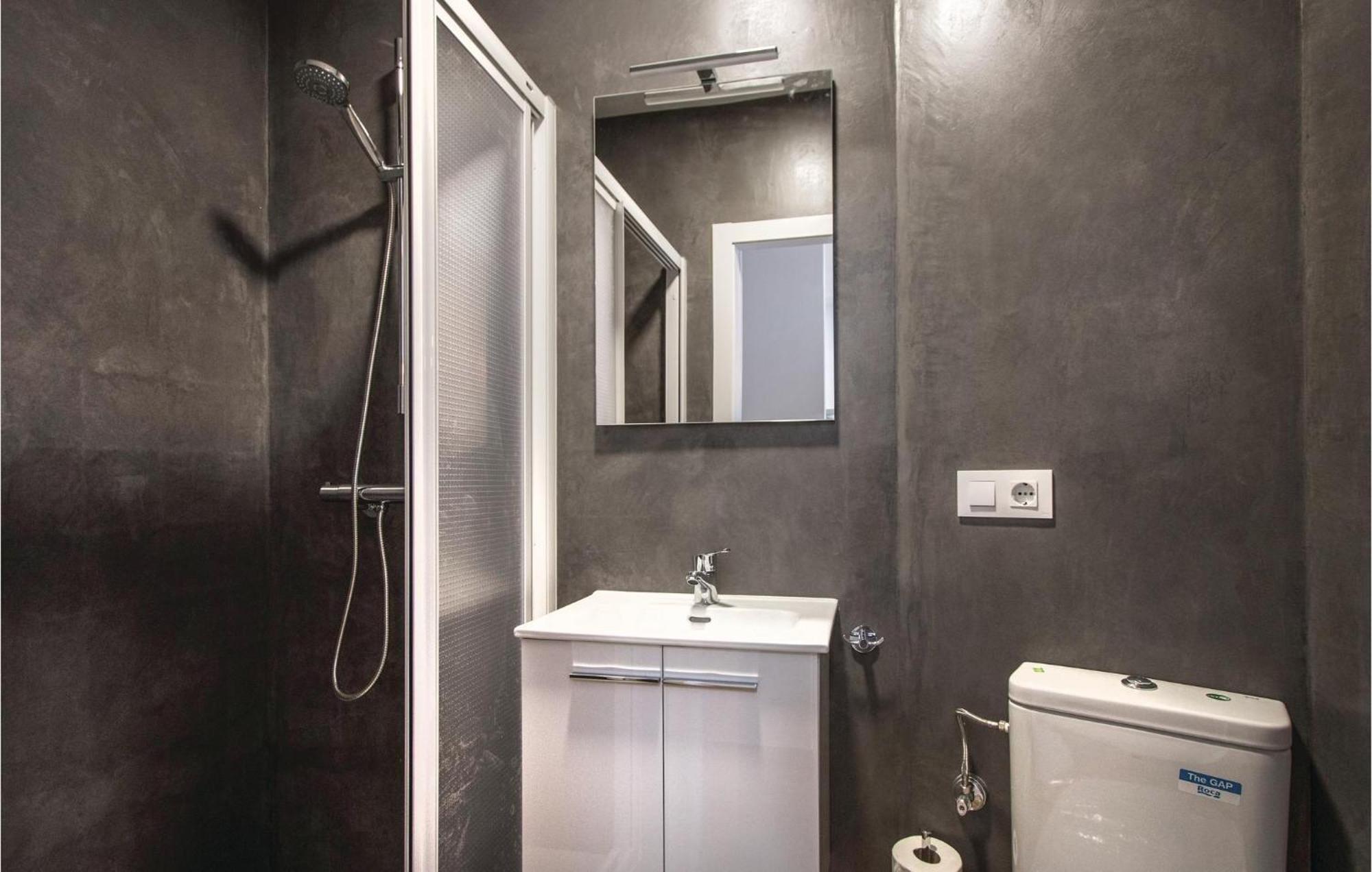 Amazing Apartment In Blanes With Kitchen Exteriör bild